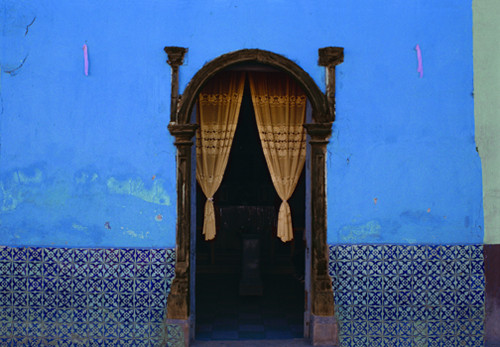 Entrada Con Encaje, 2006