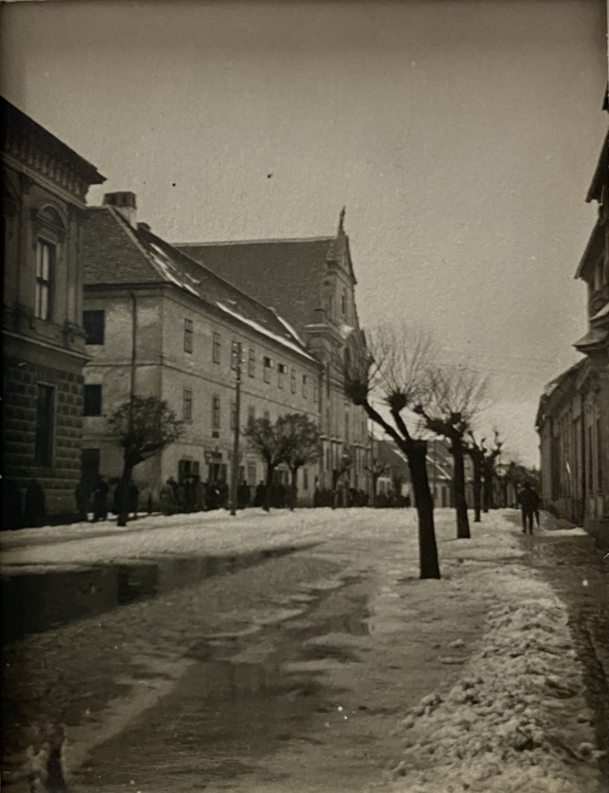 Esztergom (Man and Street)