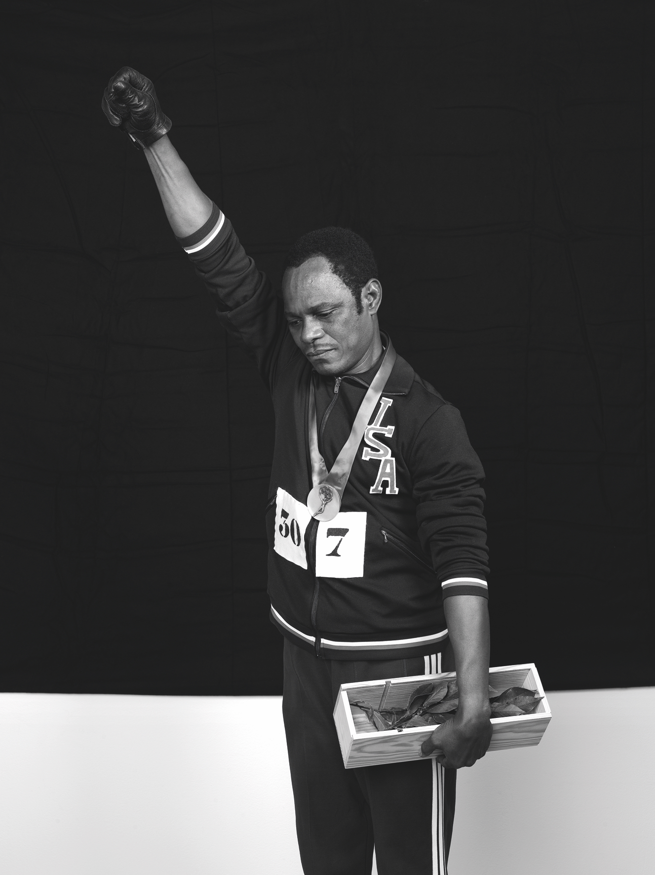 Samuel Fosso, L-002649 (Tommie Smith), 2008