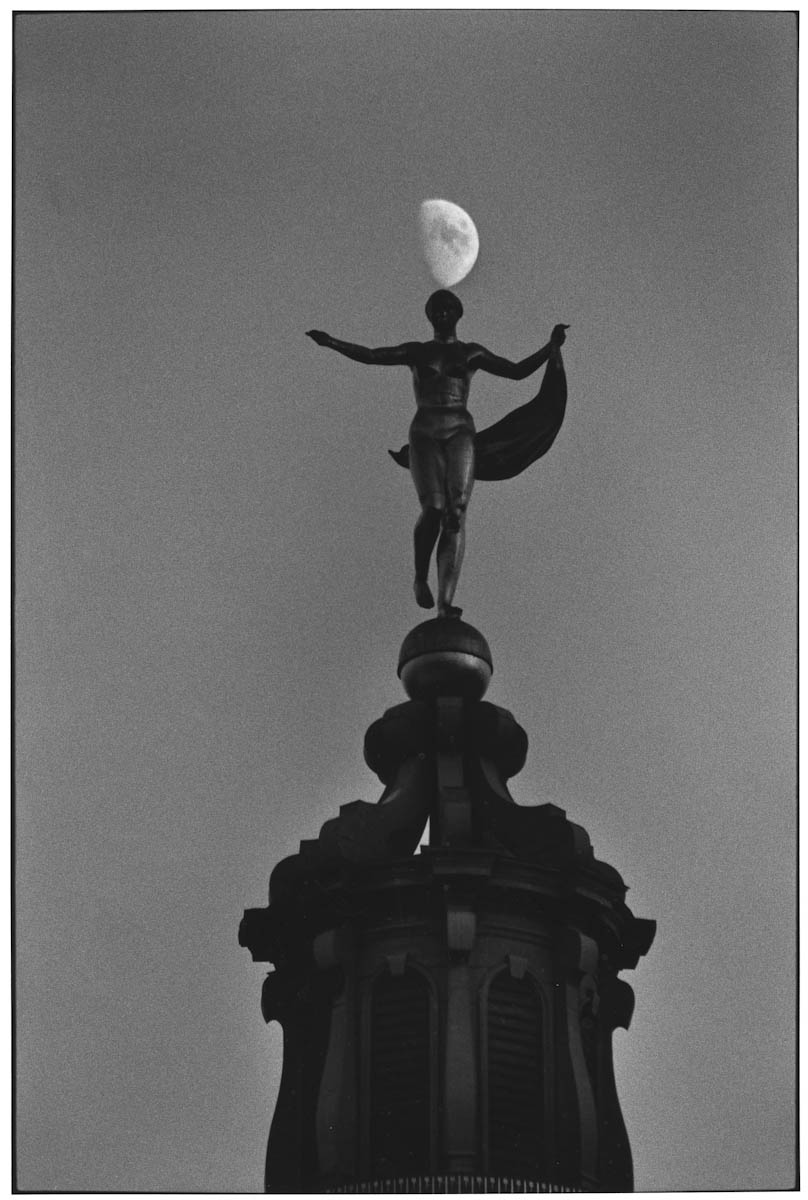 Schloss Charlottenburg, Berlin, 1995, Elliott Erwitt, Catherine Couturier Gallery